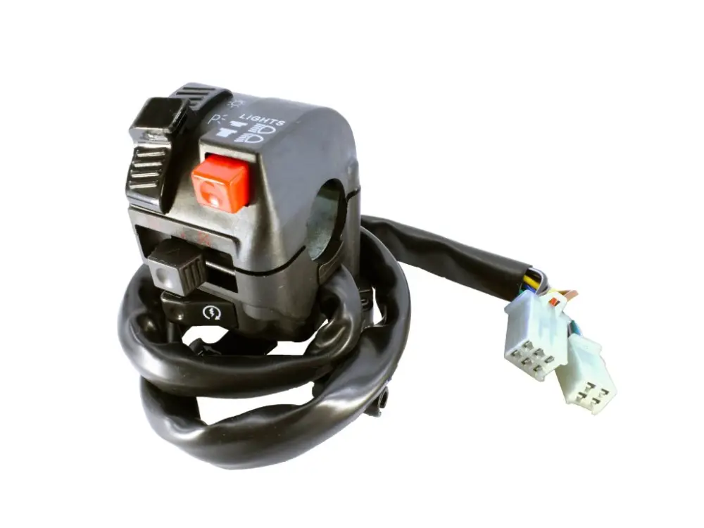 Sleva Přepínač světel levý 200-250cc - 2kon (6+4pin)
