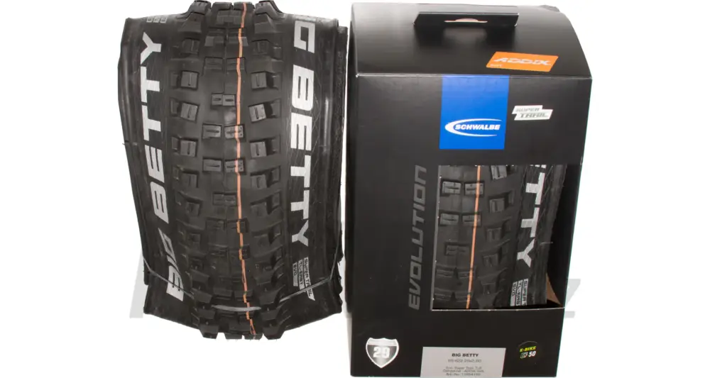 Sleva 29" Plášť MTB Schwalbe Big Betty, Super Trail Addix Soft