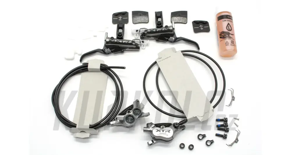 Finální Výprodej Brzda kotoučová Shimano XTR BR-M9220 pár - včetně oleje Low Viscosity